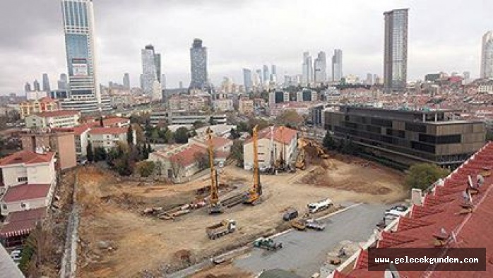 MÜTEAHHİTLER YOLUNU BULDU,BELEDİYE MÜHÜRLÜYOR,BAKANLIKLAR AÇIYOR