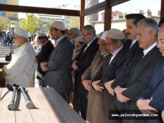 Boydak: Fethullah Gülen'in ağabeyinin cenazesinde Binali Yıldırım, Recep Akdağ...