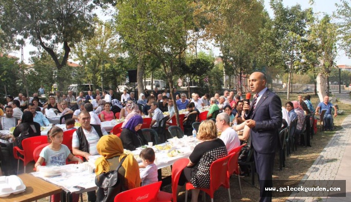 BAKIRKÖY BELEDİYE BAŞKANI DR.BÜLENT KERİMOĞLU ,"BEN VE MECLİS ÜYESİ ARKADAŞLARIMIN DELEGE OLMASI ETİK DEĞİLDİR PARTİ İÇİN GECE GÜNDÜZ ÇALIŞAN PARTİ EMEKÇİLERİ DELEGE YAPILMALI "