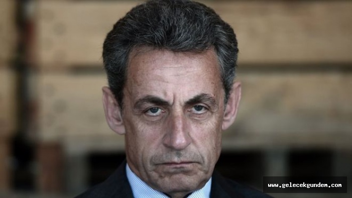Eski Fransa Cumhurbaşkanı Sarkozy gözaltına alındı