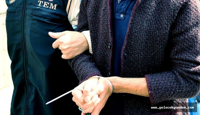 İtirafçı olmaktan vazgeçirmeye çalıştı, kendisi itirafçı oldu