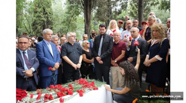 BAŞKAN DR.KERİMOĞLU, TARIK AKAN'I UNUTMADI
