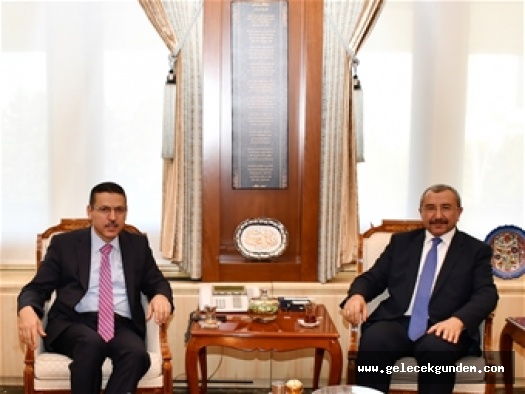 SAYIŞTAY'A BİR GARİP ZİYARET
