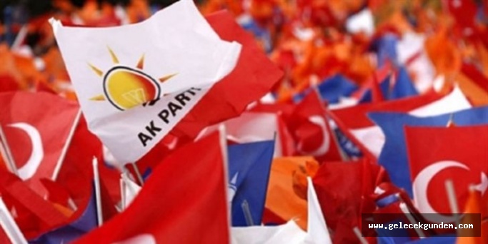CHP'den istifa edip AK Parti'ye geçti