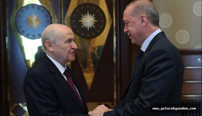 MHP'den AKP'ye 2 ilde daha 'jest'!