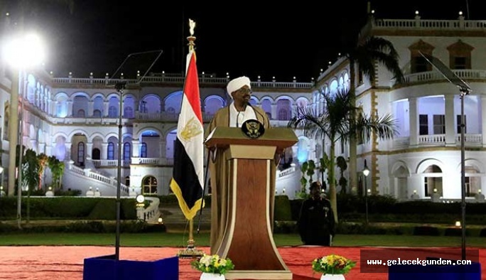Sudan'da darbe oldu, ordu Cumhurbaşkanı el Beşir'i görevden aldı