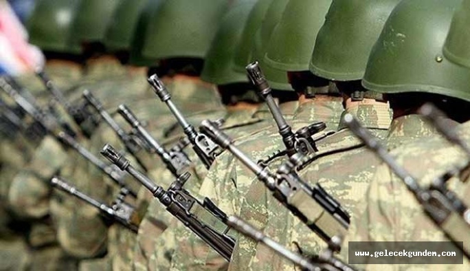 Hulusi Akar yeni askerlik sistemini Erdoğan'a sundu: 1+5 geliyor, bedellide yaş sınırı kalkıyor
