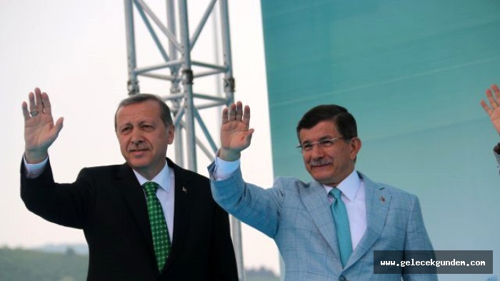 Kulis: Erdoğan, yeni parti kurmaktan vazgeçirmek için Davutoğlu'na bir heyet gönderdi