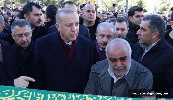 Cumhurbaşkanı Erdoğan: Bu millet sabırla bunları aşmasını bildi