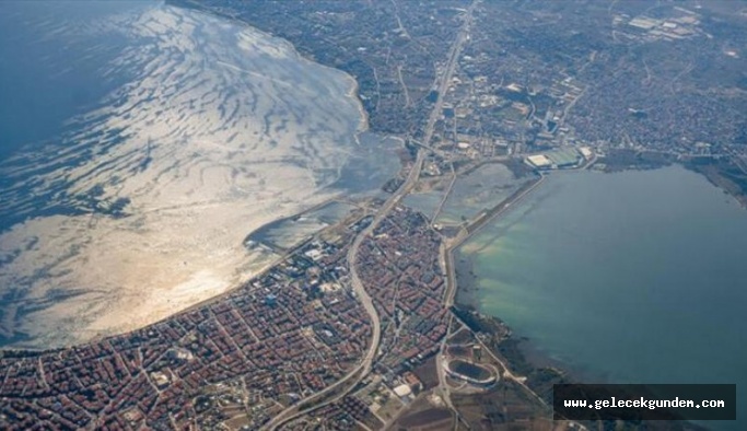 Bakan Turhan: Kanal İstanbul'un imar planı onaylandı