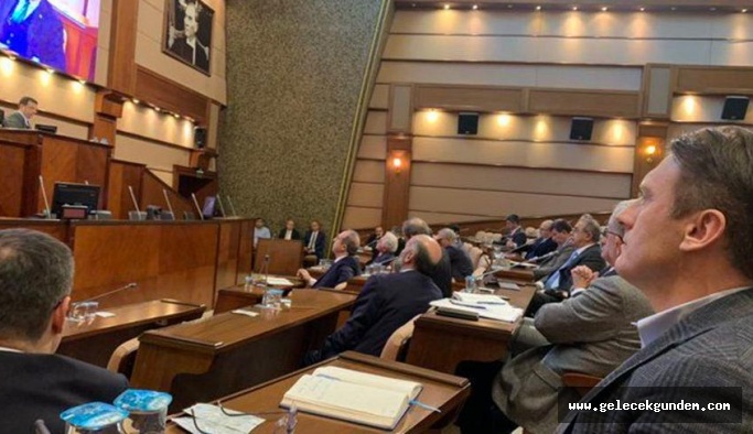 Korona Virüse siyaset bulaştı! İBB’nin salgın önlemleri toplantısına AKP’li başkanlar katılmadı!