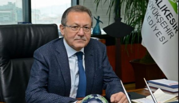 AKP’li başkandan gazeteciye: Yürü ense tıraşını görelim terbiyesiz