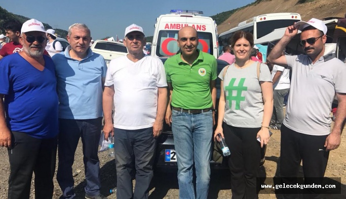 ADALET YÜRÜYÜŞÜNE KATILIM GİDEREK ARTIYOR ,ADALET HERKES İÇİN.