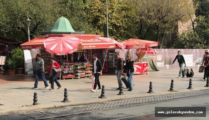 Mesken müdürü Sultanahmet Meydanı’nı işgal etti İBB göz yumdu