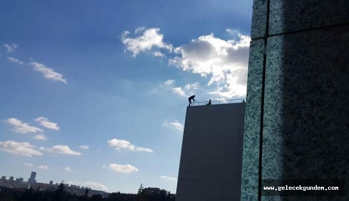 İşsiz adamdan Meclis'te intihar girişimi: Vekil 10 Bin teklif etti..