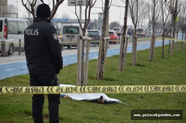 İstanbul'da dehşet! Arkadaşının boğazını kesti
