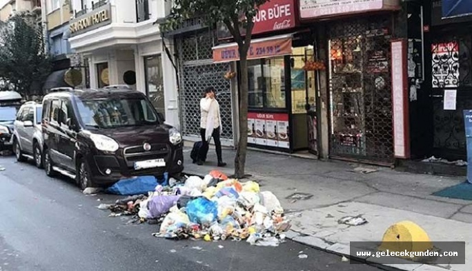 Şişli'de işçiler 5400 TL maaş alıyorlar: Ödemeler aksayınca çöpler sokak ortasında kaldı