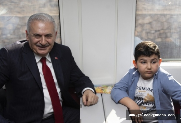 Torunundan Yıldırım'ı altüst eden soru: Hızlı trene bindik ama...