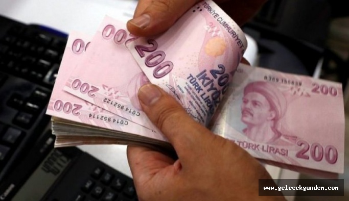 Emeklilerin beklediği tarih belli oldu! İşte maaş farklarının yatacağı tarih