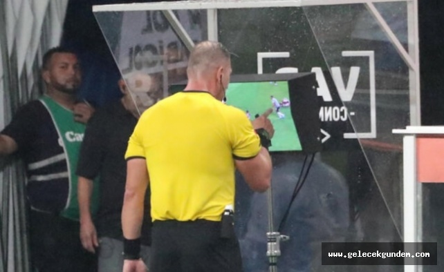 'VAR' operasyonu: Hakemler şike iddiasıyla gözaltında