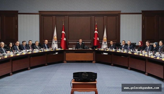 Erdoğan, sık sık umreye giden milletvekillerini eleştirdi: Orası Antalya değil, turistik yere çevirdiniz