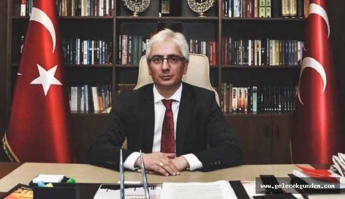 MHP İSTANBUL İL BAŞKANI BİROL GÜR 'DÜRÜST OL GÖRÜNDÜĞÜN GİBİ DAVRAN'