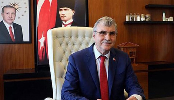 AKP'liler koltuğa doymuyor! Aday olmak için istifa ettiği kuruma başkan seçildikten sonra yeniden atandı!