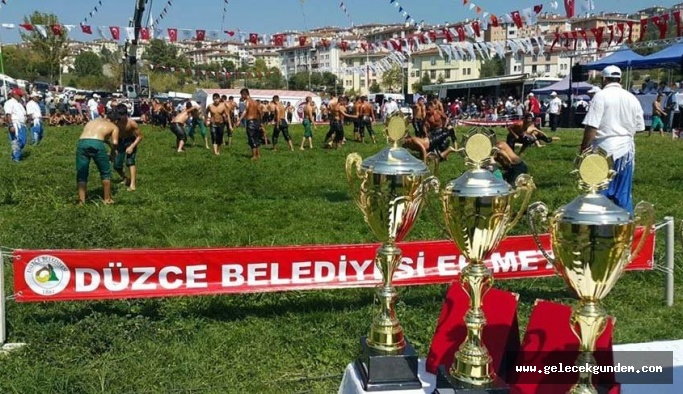 AKP’li başkan, önceki AKP’li başkanı suçladı: Paralar nereye gitmiş belli değil