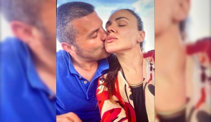 Buket Aydın ve Emir Sarıgül aşkı öpücük pozuyla belgelendi!