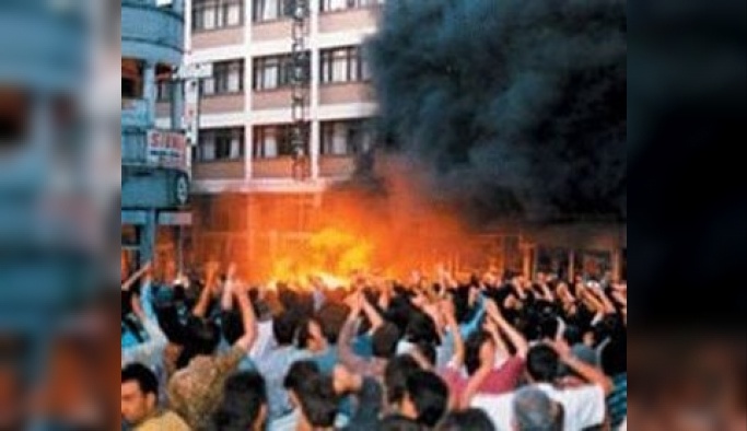 Sivas Katliamı’nın 27. yılı: Madımak insanlık tarihinde kara bir leke