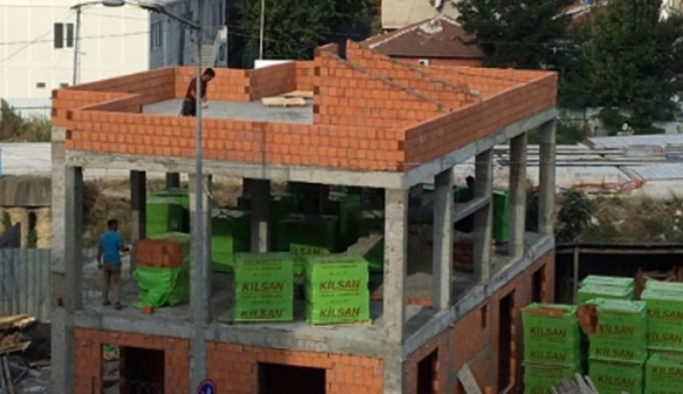 AKP'li Belediyenin İBB arazisinde kaçak inşaata başladığı ortaya çıktı!