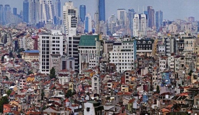 İstanbul'da binlerce bina içindekilere mezar olacak, kent yıllarca enkazı kaldırmayla uğraşacak