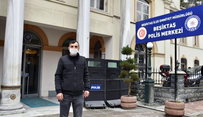 BEŞİKTAŞ BELEDİYESİ PERSONELİ BULDUĞU 2 MİLYON TL’LİK ÇEKİ SAHİBİNE TESLİM ETTİ