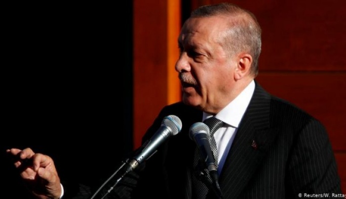 Yıllar sonra gelen itiraf: 'Erdoğan, boğacakmış gibi boynumu sıkıyordu...'