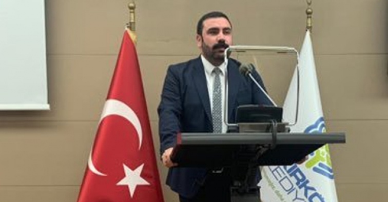 Bakırköy Belediyesi'nde 'sözde Cumhurbaşkanı' polemiği!