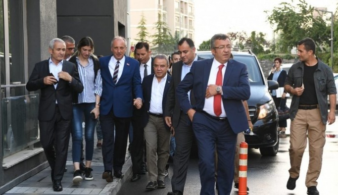 Antalya Büyükşehir Belediye Başkanı Muhittin Böcek, Muharrem İnce'nin partisine geçiyor...