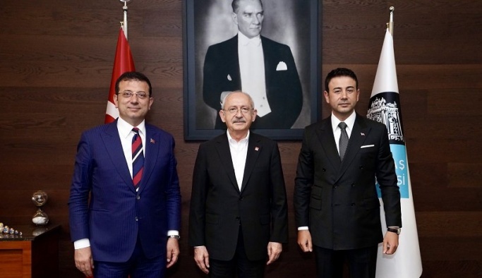 Kılıçdaroğlu, Beşiktaş Belediyesi Toplu Açılış Töreni'ne katılarak Başkan Rıza Akpolat'a teşekkür etti...