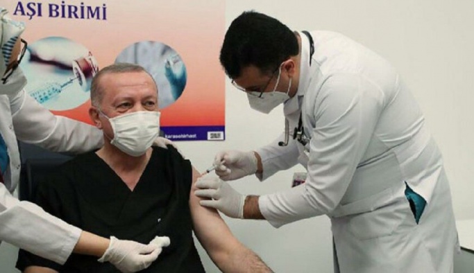 Emir’den Erdoğan’a 3. doz tepkisi: ‘El altından aşı’ iddiamızı kabul ettiler