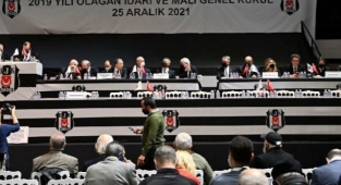 Beşiktaş kongresinde Fikret Orman'a büyük şok! İhraç talebi…