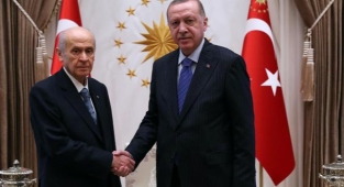 İktidar yüzde 7 barajında anlaştı: 41 ilde örgütlülük şartı aranacak