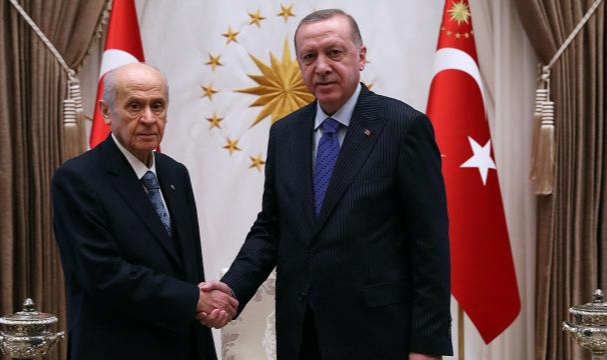İktidar yüzde 7 barajında anlaştı: 41 ilde örgütlülük şartı aranacak