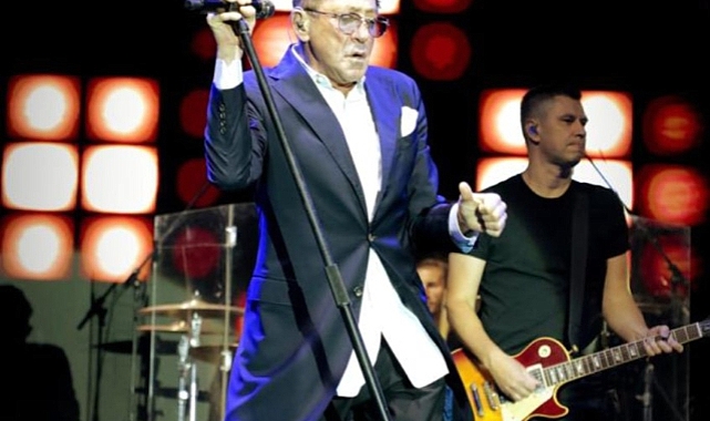 Belarus Minsk'te Double Tree By Hilton'da ,Ünlü Rus Şarkıcı Grigory Leps,Muhteşem Bir Konser Verdi