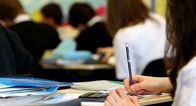 Milli Eğitimden yeni kararlar. Sınıf geçme, nakil, devamsızlık hepsinde yeni dönem