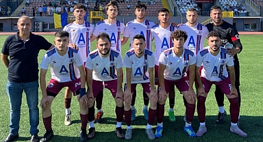 Üçyüzlü Esengücü 10 yılın ardından 1. Amatör Lig'e yükseldi