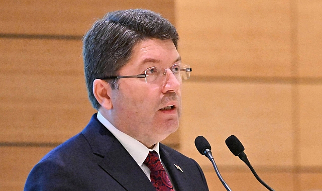 Bakan Tunç'tan Özgür Özel'in 'İBB davası borsası' sözlerine yanıt