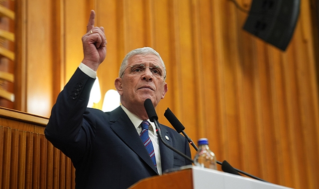 Dervişoğlu’ndan Bahçeli’ye ‘statü’ yanıtı: Çok seviyorsan eline rozet al, Öcalan’ın yakasına tak