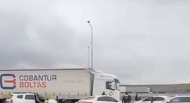 ALMANYA’DAN GELEN TIR’DA 6,5 TON BONZAİ ÜRETİLEBİLECEK HAMMADDE ELE GEÇİRİLDİ 