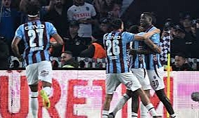 Trabzonspor Galatasaray'ı avladı, Süper Lig'de zirve karıştı: 2-1