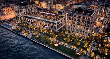 Anayasaya Aykırı Olarak Lüks otel Penisula Karaköy'e set oldu. Serdar Bilgili ve Ferit Şahenk ortak...
