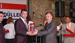 Ünlü Girişimci ve İş İnsanı Barış Erdoğdu ,Plastik ürünlere alternatif ürünü Endonezya'dan getirtti!